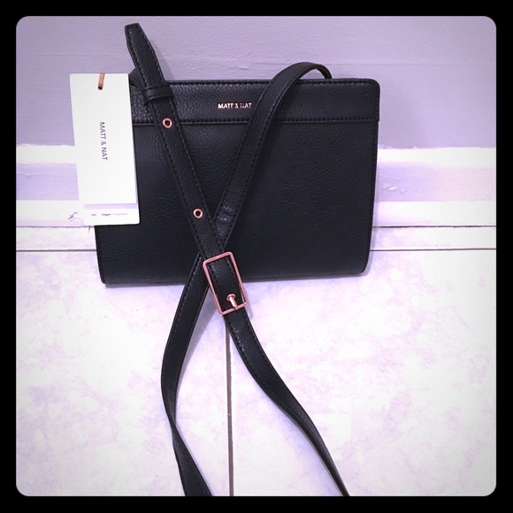 Brand New Matt & Nat crossbody